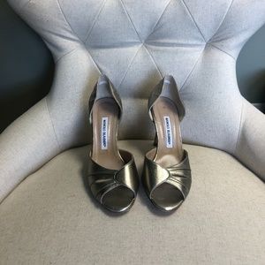 Manolo Blahnik Gold Peep Toe d’Orsy Heels